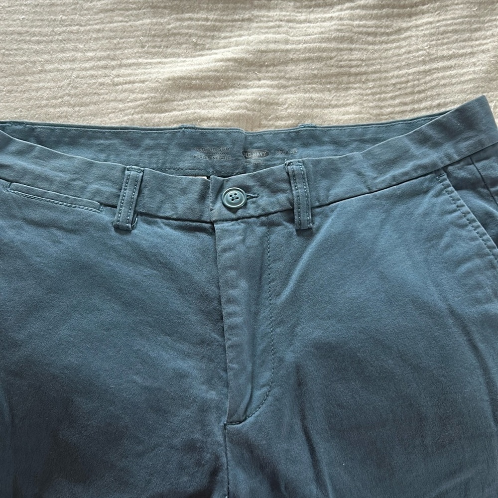 Ultimate Slim Fit blue khaki men’s pants. 32x32.
